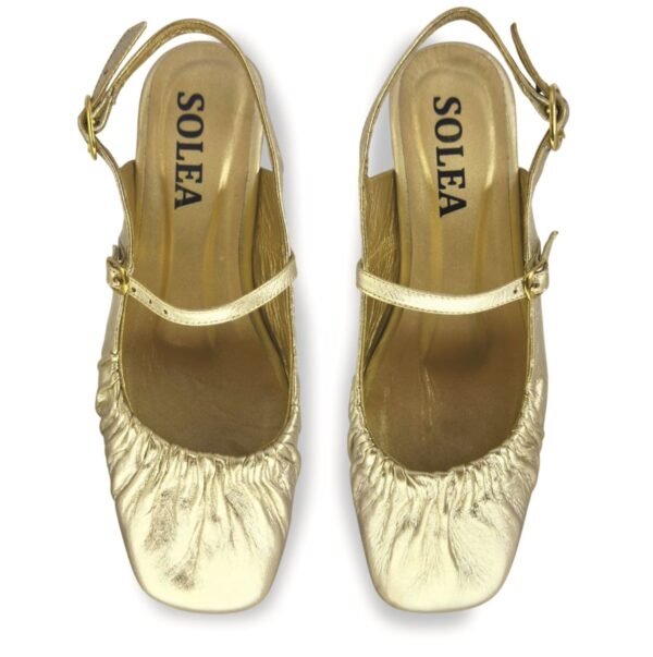 Baleta destalonada en cuero dorado