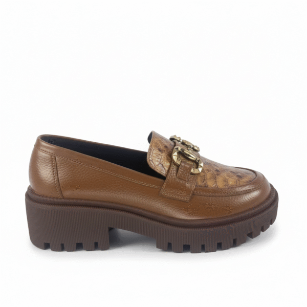 Mocasín Oxforo en cuero café