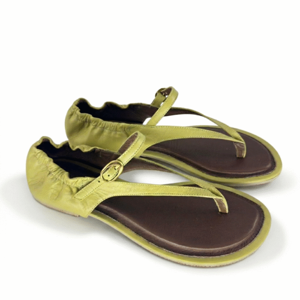 Sandalia Nativa en cuero Verde limón